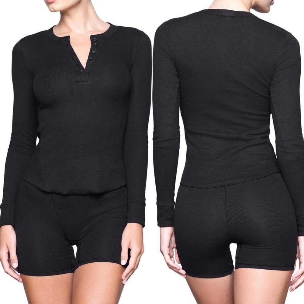 Skims Cotton Rib Henley Long-Sleeve Top